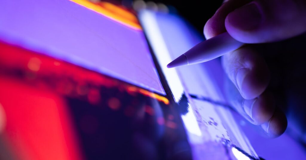 There’s AI Inside Windows Paint and Notepad Now. Here’s How to Use It