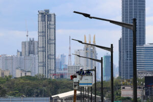 IMF downgrades Philippine growth to 4.1%